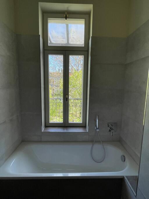 Ruhige&Charmante Altbauwohnung Leipzig Ngoại thất bức ảnh