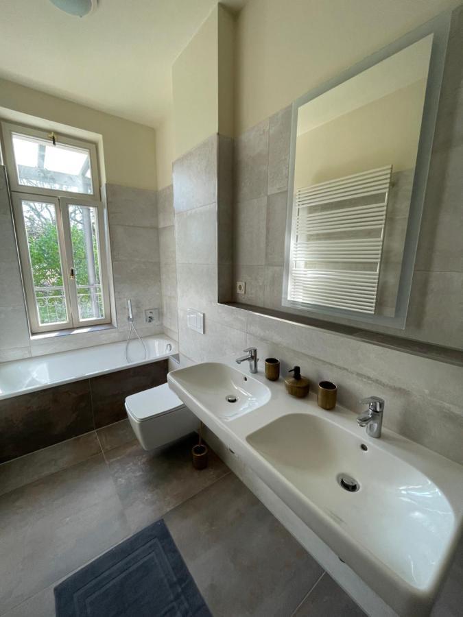 Ruhige&Charmante Altbauwohnung Leipzig Ngoại thất bức ảnh